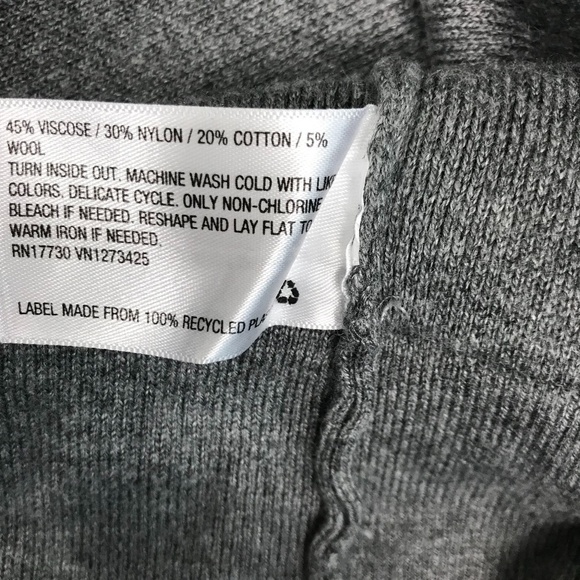 Universal Thread Cowl neck top - Picture 7 of 9